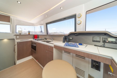 Catana Group Bali 4.1 - 4 + 2 cab. Neusis