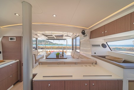 Catana Group Bali 4.1 - 4 + 2 cab. Neusis