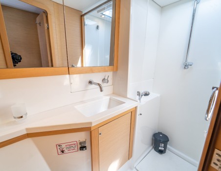 Lagoon-Bénéteau Lagoon 450 F - 4 + 2 cab. Orlando