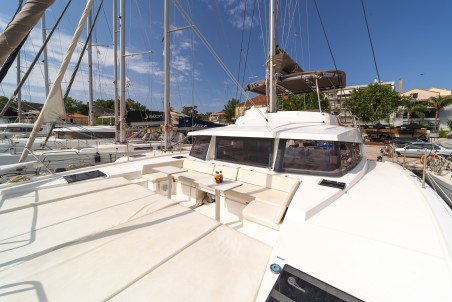 Catana Group Bali 4.3 - 4 + 2 cab. Annita