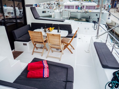 Lagoon-Bénéteau Lagoon 42 - 4 + 2 cab. Leggiero