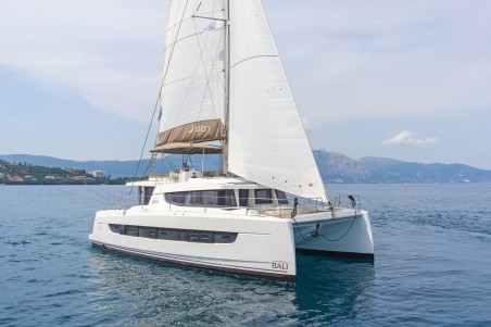 Catana Group Bali 4.8 - 6 cab. About Time