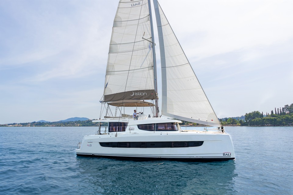 Catana Group Bali 4.8 - 6 cab. BASMA