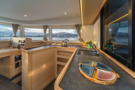 Lagoon-Bénéteau Lagoon 42 - 4 + 2 cab. Leggiero