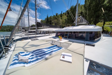 Catana Group Bali Catsmart - 4 + 2 cab. First Whisper