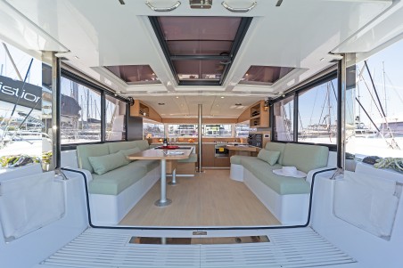 Catana Group Bali Catsmart - 4 + 2 cab. First Whisper