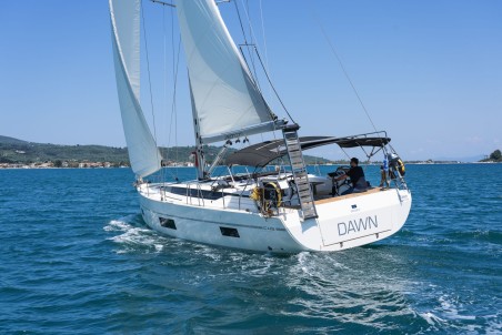 Bavaria Yachtbau Bavaria C45 - 4 cab. Dawn