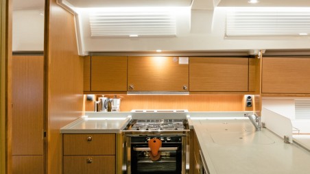 Bavaria Yachtbau Bavaria C45 - 4 cab. Dawn