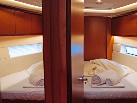 Bavaria Yachtbau Bavaria C45 - 4 cab. Dawn