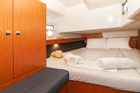 Bavaria Yachtbau Bavaria Cruiser 41 - 3 cab. Forkys
