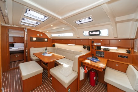 Bavaria Yachtbau Bavaria Cruiser 41 - 3 cab. Laertis