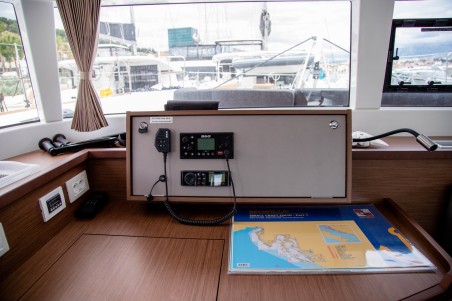 Lagoon-Bénéteau Lagoon 450 F - 4 + 2 cab. Anja