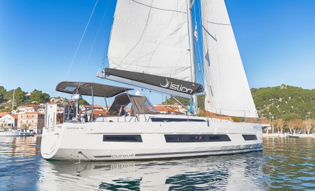 Dufour Yachts Dufour 41 - 3 cab. First Song