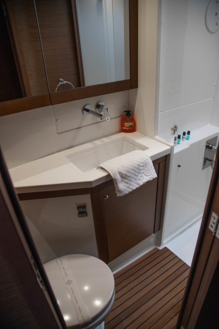 Lagoon-Bénéteau Lagoon 450 F - 4 + 2 cab. Anja