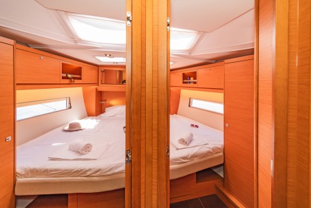 Dufour Yachts Dufour 470 - 4 + 1 cab. Imagine