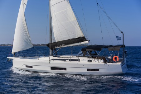 Dufour Yachts Dufour 470 - 5 cab. Edelweiss
