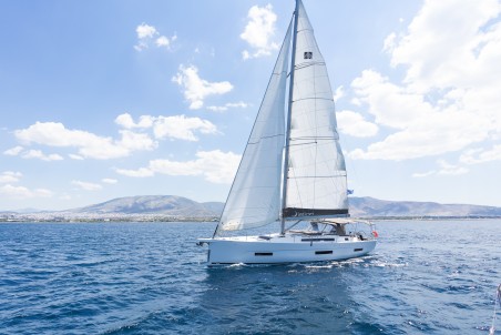Dufour Yachts Dufour 530 - 5 + 1 cab. SPLASH