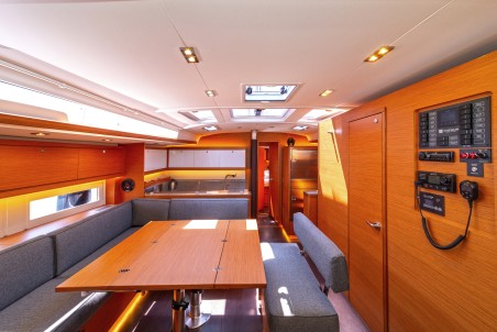 Dufour Yachts Dufour 530 - 5 + 1 cab. SPLASH