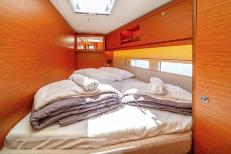 Dufour Yachts Dufour 530 - 5 + 1 cab. SPLASH