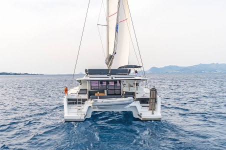 Fountaine Pajot Fountaine Pajot Elba 45 - 4 + 2 cab. Night Breeze