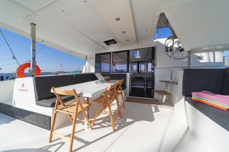 Fountaine Pajot Fountaine Pajot Lucia 40 - 4 cab. E.S. II
