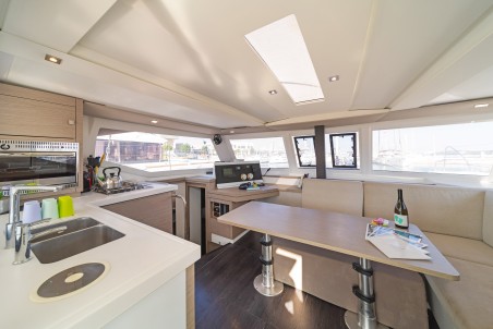 Fountaine Pajot Fountaine Pajot Lucia 40 - 4 cab. Fortuna