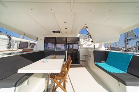 Fountaine Pajot Fountaine Pajot Lucia 40 - 4 cab. Fortuna