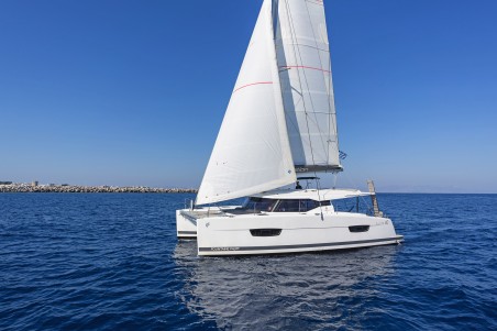 Fountaine Pajot Fountaine Pajot Lucia 40 - 4 cab. Fortuna