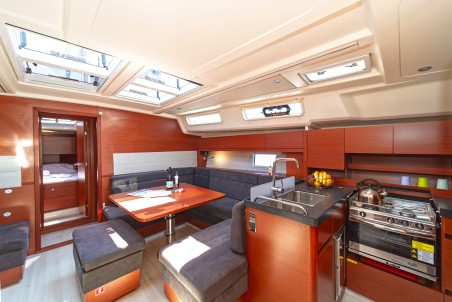 Hanse Yachts Hanse 458 Kiveli