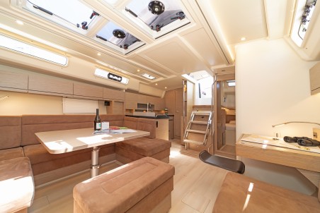 Hanse Yachts Hanse 458 Triton