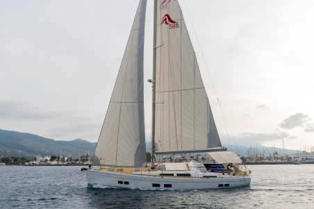 Hanse Yachts Hanse 588 - 3 + 1 cab. Amadea