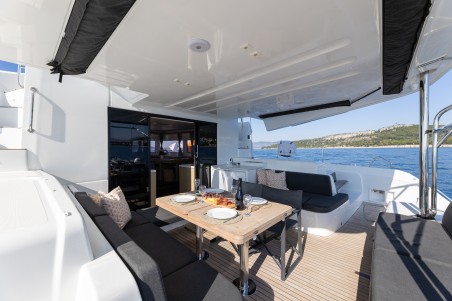 Lagoon-Bénéteau Lagoon 51 - 6 + 1 cab. Reality