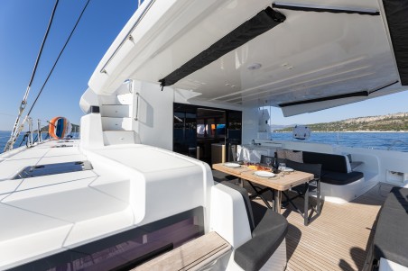 Lagoon-Bénéteau Lagoon 51 - 6 + 1 cab. Reality