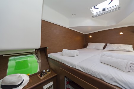 Lagoon-Bénéteau Lagoon 380 S2 - 4 + 2 cab. Eleven