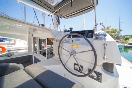 Lagoon-Bénéteau Lagoon 40 - 4 + 2 cab Thalasea
