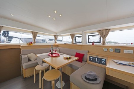 Lagoon-Bénéteau Lagoon 400 S2 - 4 + 2 cab. Libre