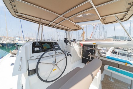 Lagoon-Bénéteau Lagoon 42 - 4 + 1 cab. Pulsar