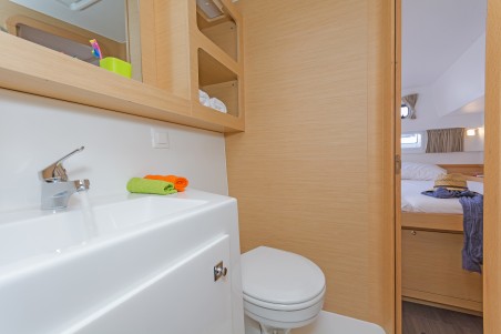 Lagoon-Bénéteau Lagoon 42 - 4 + 2 cab. Amici