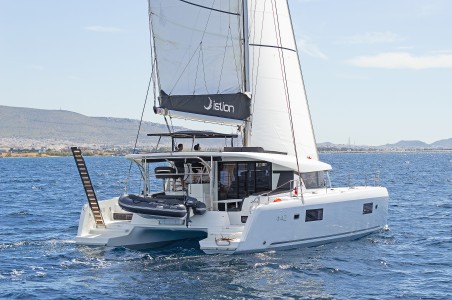 Lagoon-Bénéteau Lagoon 42 - 4 + 2 cab. Dream Waters