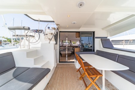 Lagoon-Bénéteau Lagoon 42 - 4 + 2 cab. Equilibrium