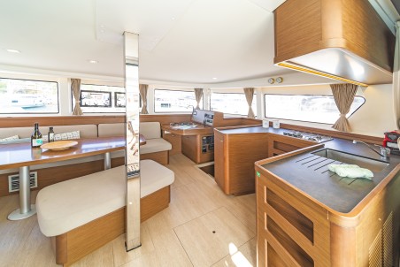 Lagoon-Bénéteau Lagoon 42 - 4 + 2 cab. Equilibrium
