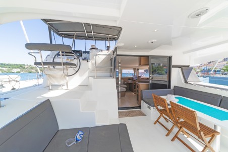 Lagoon-Bénéteau Lagoon 42 - 4 + 2 cab. Marou