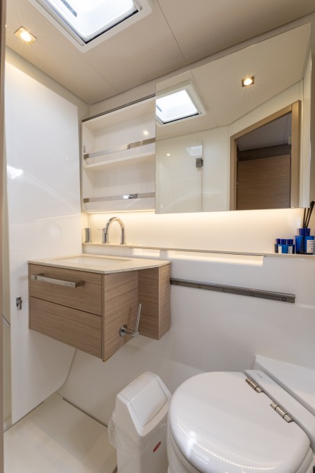 Lagoon-Bénéteau Lagoon 55 - 5 + 2 cab. Artisan