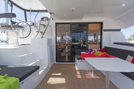 Lagoon-Bénéteau Lagoon 42 - 4 + 2 cab. Niriis