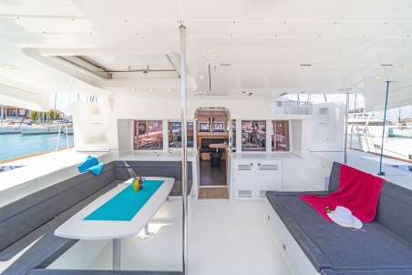 Lagoon-Bénéteau Lagoon 450 F - 4 + 2 cab. Caretta Nana