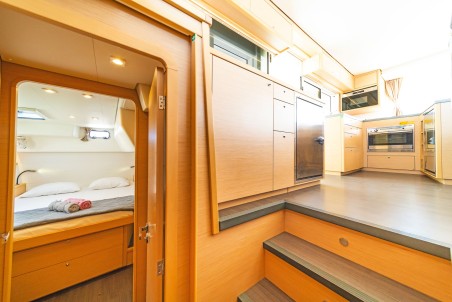 Lagoon-Bénéteau Lagoon 450 F - 4 + 2 cab. Caretta Nana