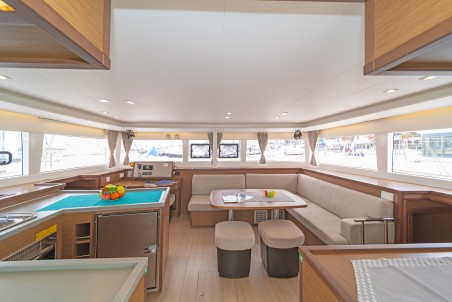 Lagoon-Bénéteau Lagoon 450 F - 4 + 2 cab. Nemesis