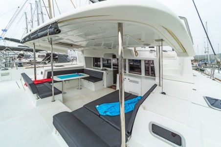 Lagoon-Bénéteau Lagoon 450 F - 4 + 2 cab. Nemesis