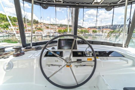 Lagoon-Bénéteau Lagoon 46 - 4 + 2 cab. First Care