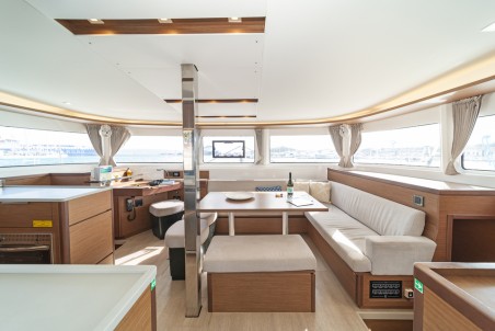 Lagoon-Bénéteau Lagoon 46 - 4 + 2 cab. One Thought
